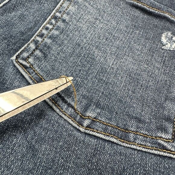 Spanx Jeans Women Medium Ankle Skinny Blue Pull On Stretch Denim Distressed Fray - Picture 14 of 14